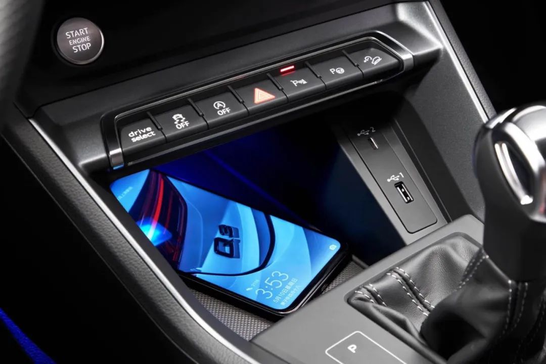 当代年轻人们的钱包,当代年轻人存不住钱