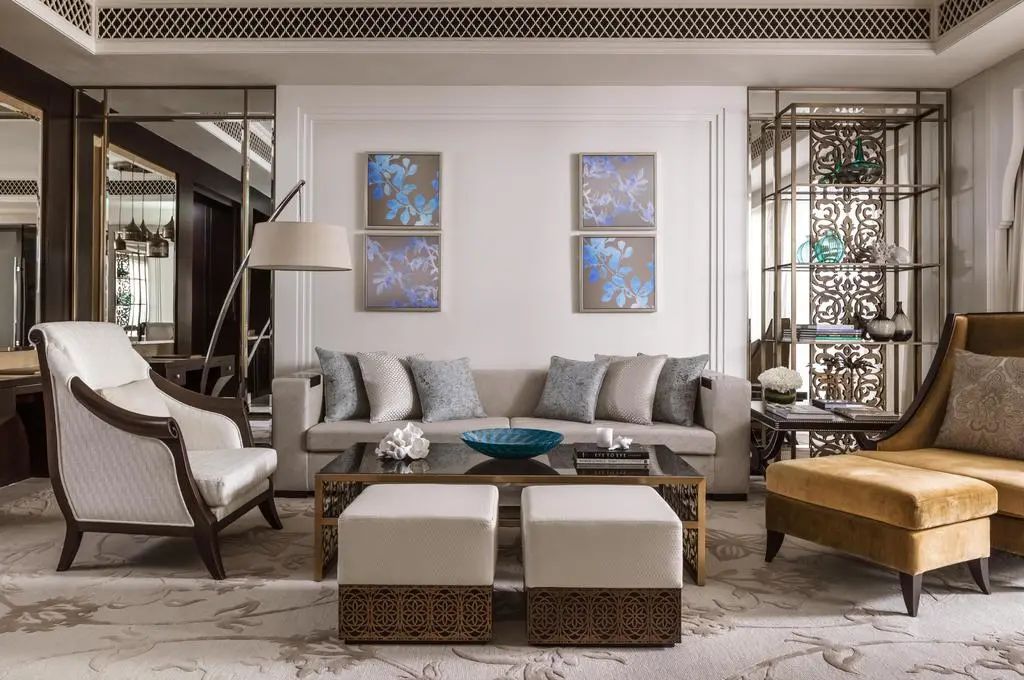 迪拜酒店埃尔法,迪拜假日度假酒店