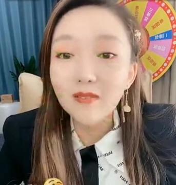 小辉刘大美连麦,小辉跟刘大美