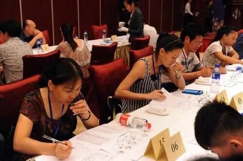 广西白酒品酒师证书怎么考,白酒酿酒师资格证怎么考取