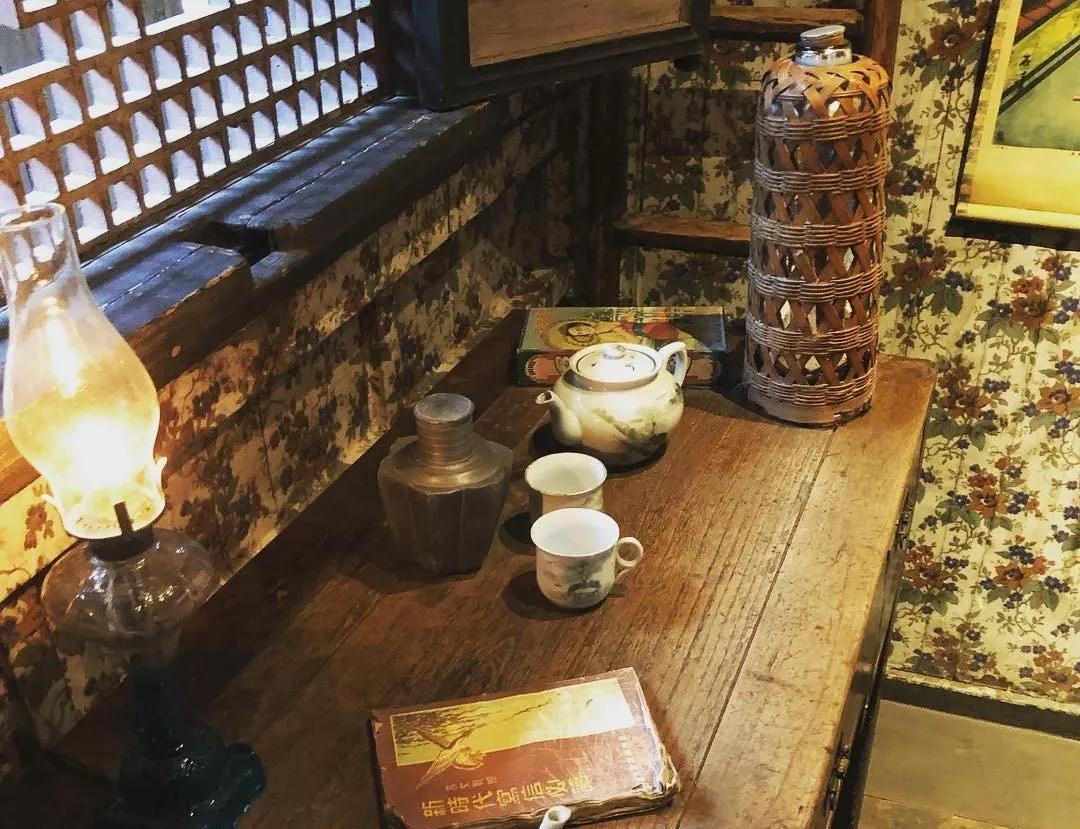 安徽大山废弃的古宅,安徽一座百年废弃的古宅