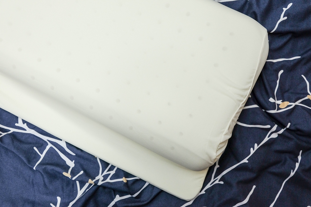 哪种枕头可以改善颈椎,能让颈椎舒服进入深度睡眠的枕头