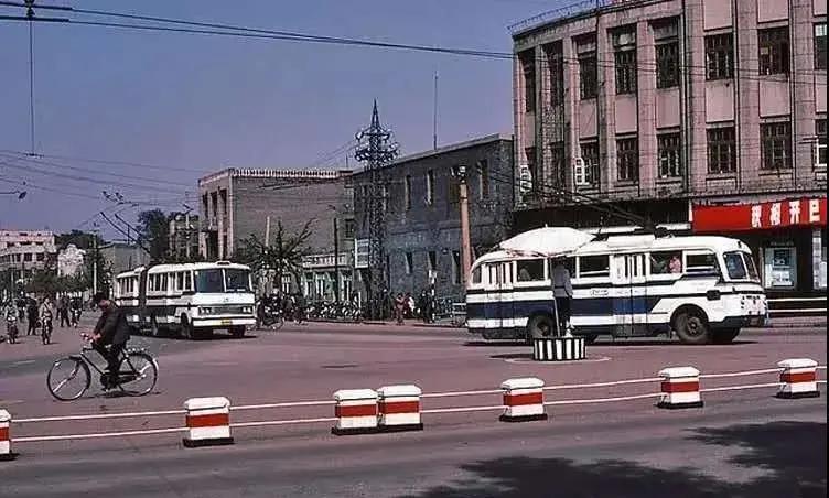 太原的滨河路的由来,太原记忆并州路六十年的变迁