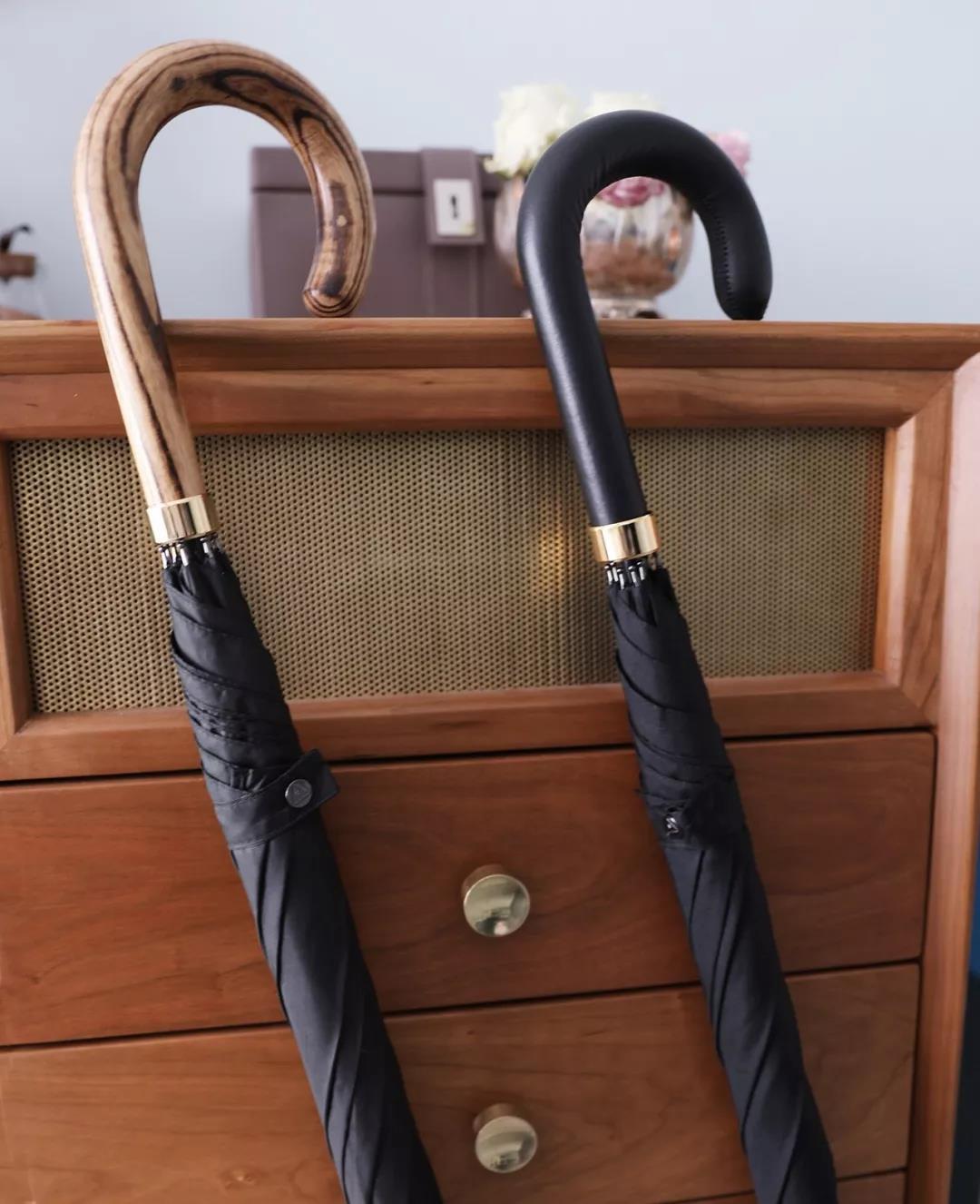 英国皇室*用御**FULTON，带你一起邂逅冬季的雨