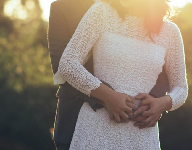 中年女人和异性聊天的后果,中年女人容易沾上婚外情的表现