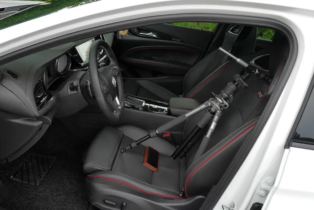 花钱办健身卡了还要自己去,君威gs的bose音响