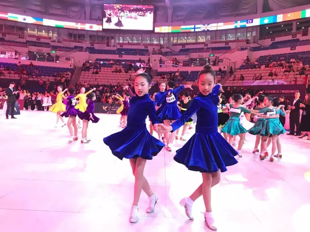 台山碧桂园学校上网课,台山碧桂园学校研学