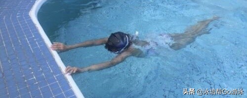 如何克服恐水症,怕水的人是否会有深海恐惧症