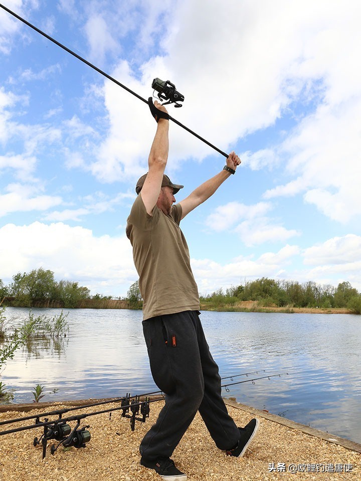 河流里短竿怎么钓大鱼,既有小鱼又有大鱼怎么钓大鱼
