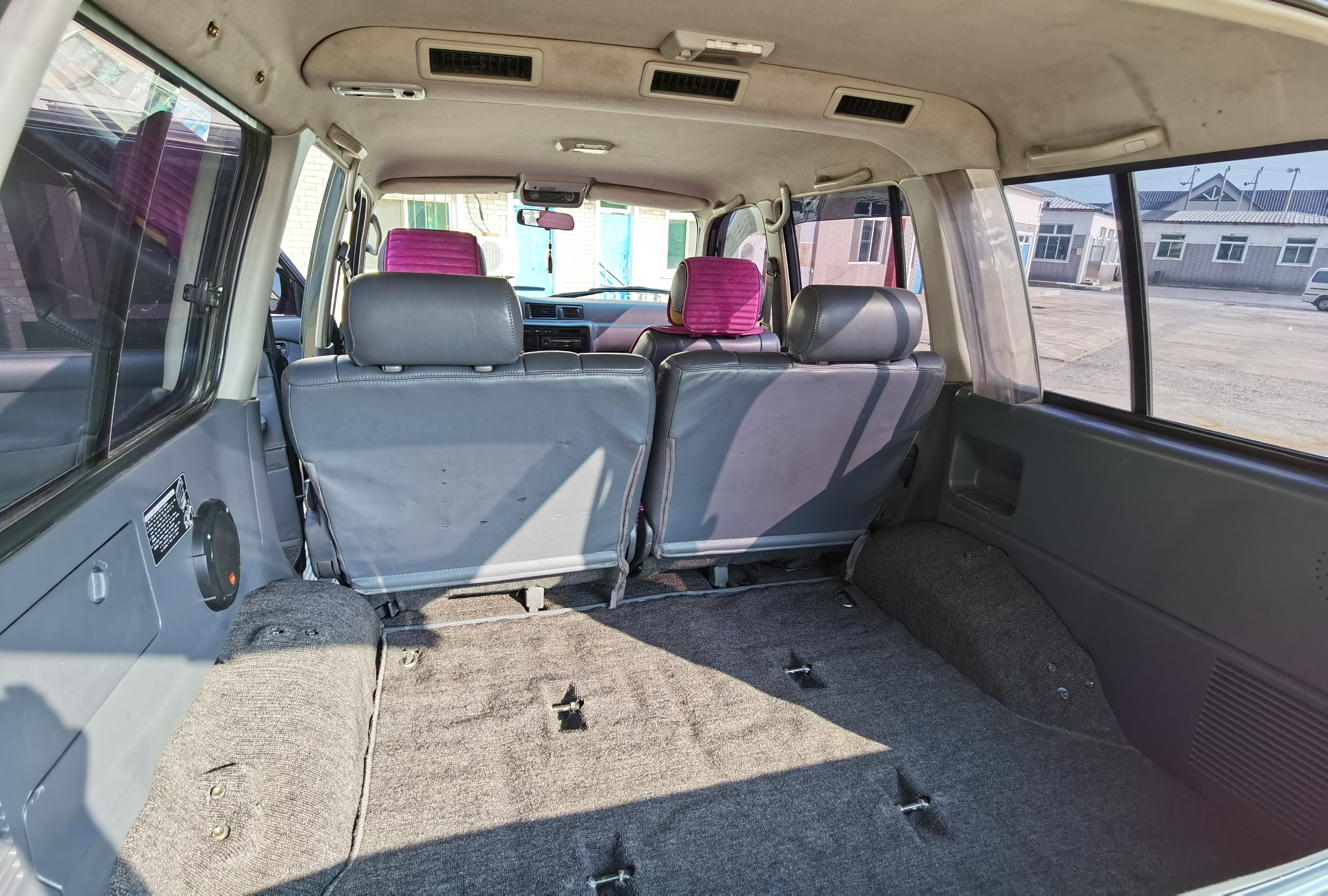 兰德酷路泽lc80越野视频,lc80陆地巡洋舰沙漠王子