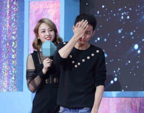 何炅戴军李维嘉龙丹妮,何炅王菁李维嘉龙丹妮