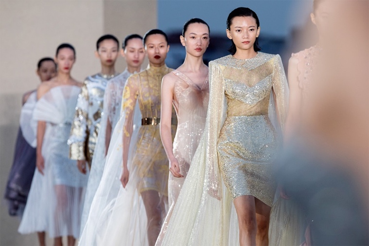 雅莹2020高级定制系列发布秀,雅莹2020春夏高级定制系列大片