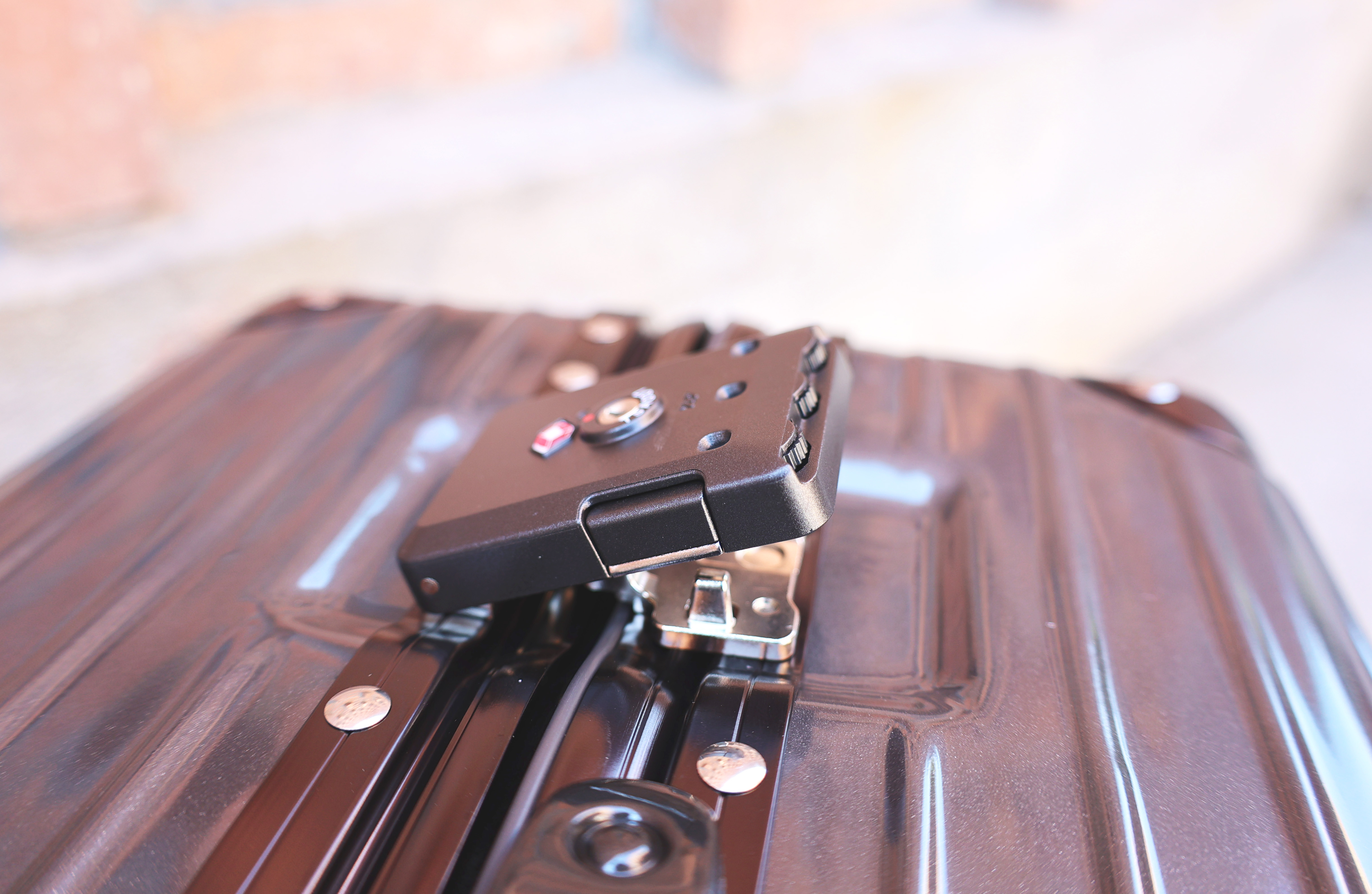 网易严选经典铝拉杆箱,网易严选28寸铝框行李箱