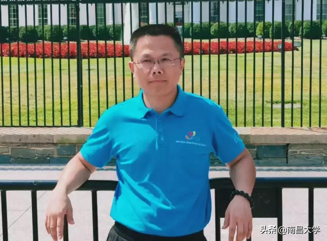 南昌大学附属中学中考喜报,南昌大学附属中学高考升学率