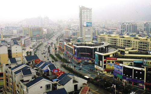 重庆万州是最大的区吗,重庆最大的区是开州区吗