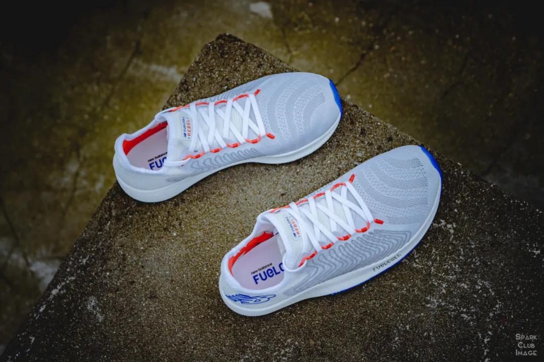 碳板不易断的实战好鞋,进阶跑者买什么碳板跑鞋