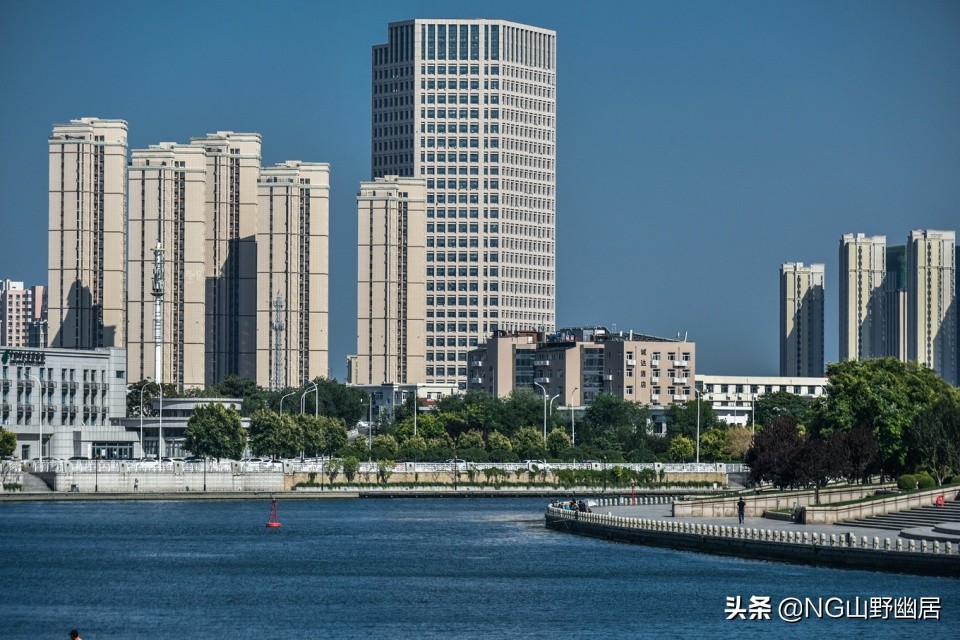 天津gdp和哪个市差不多,天津市的城建水平