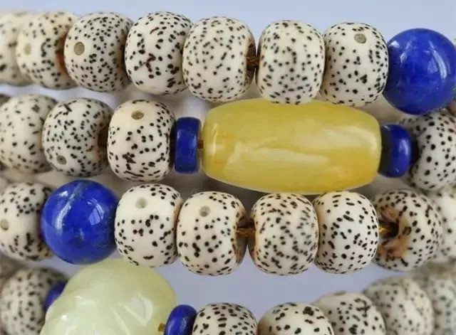 如何搭配适合自己的手串,正确的手串怎么样搭配好看