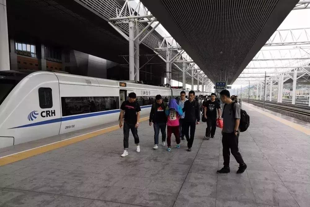 知名色情网站“草榴社区”4核心成员被抓,包括一名“女神”...