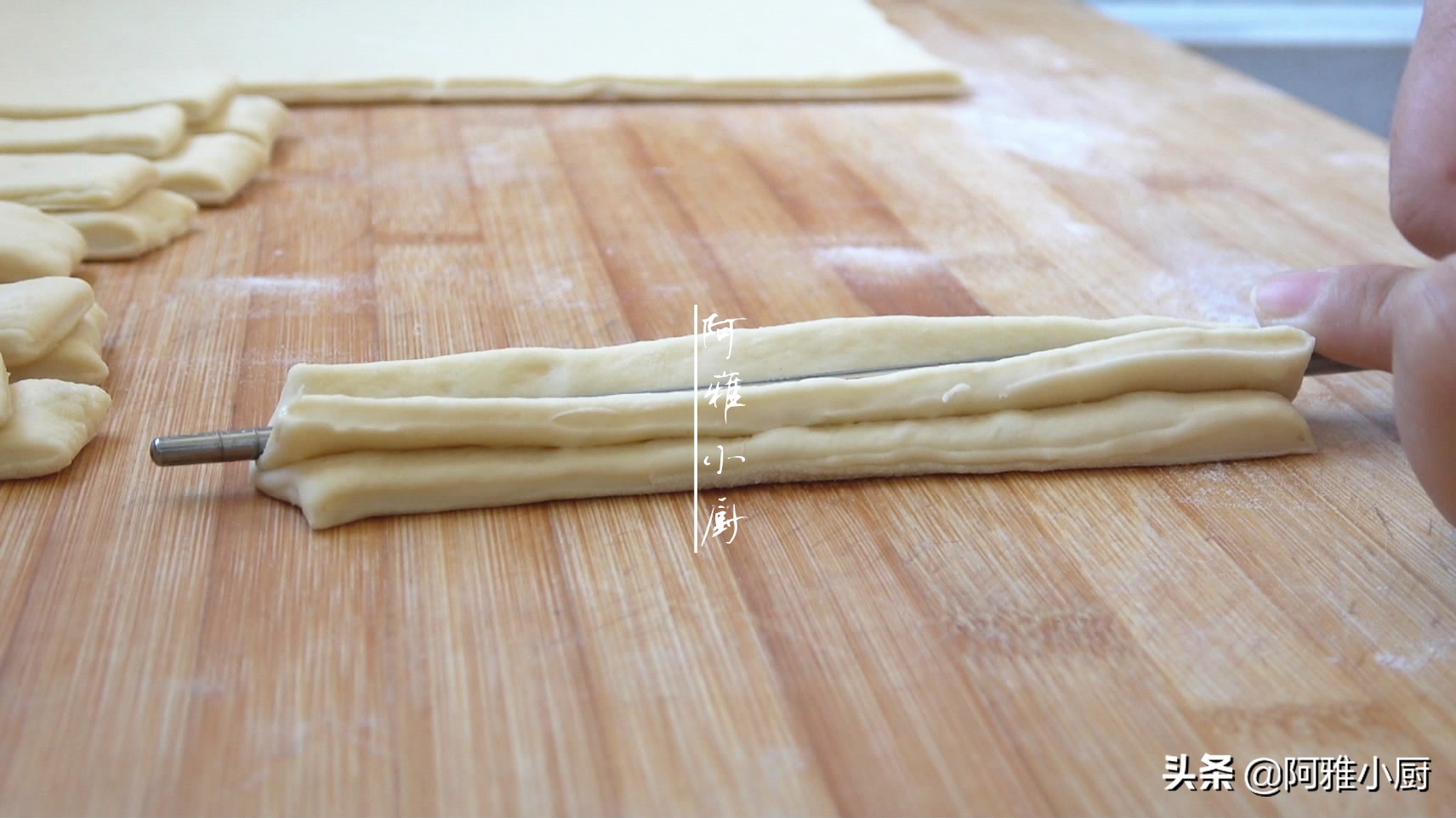 蒸包子手抓饼油条的做法和配方,用蒸包子的面粉可以做油条吗