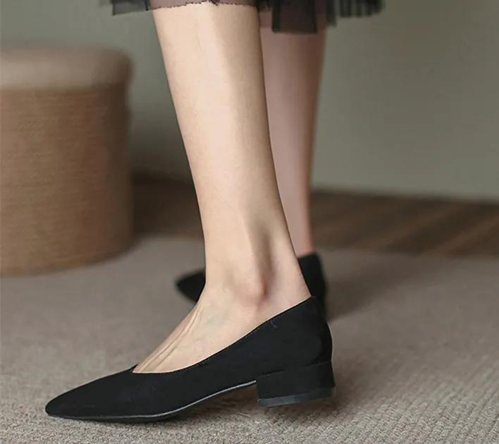 乐福鞋穿起来舒服吗,乐福鞋可以搭配阔腿裤吗