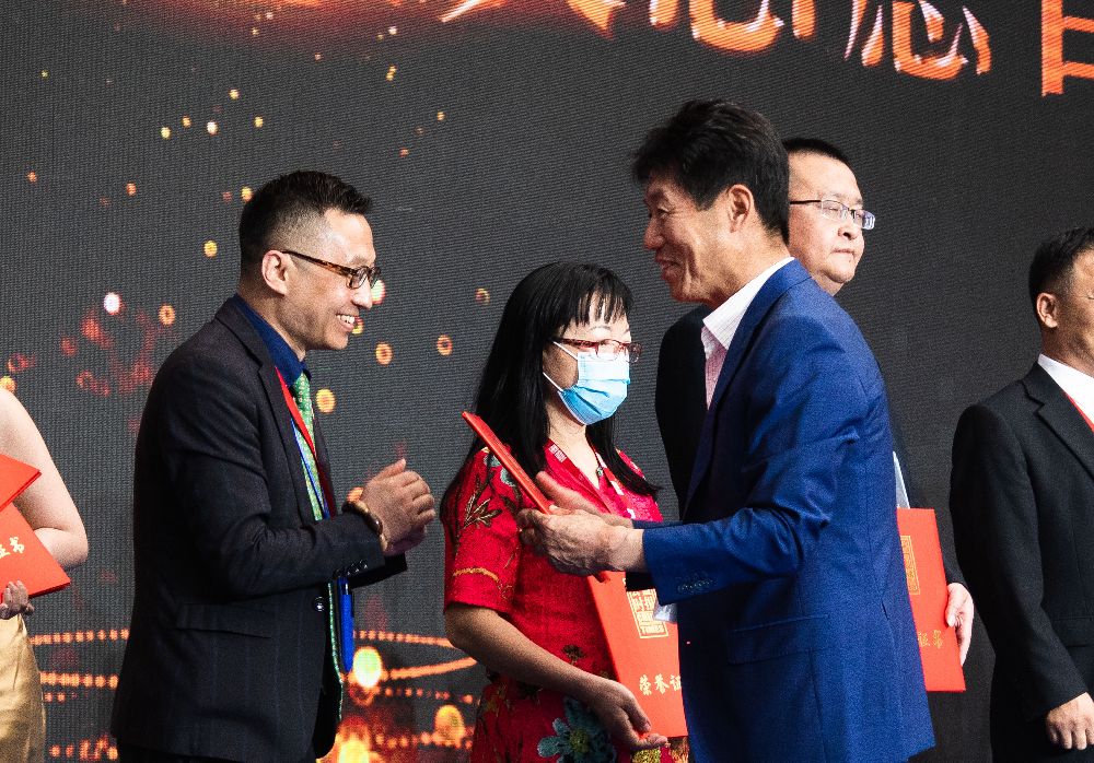 很高兴遇见你诗歌,很高兴认识你