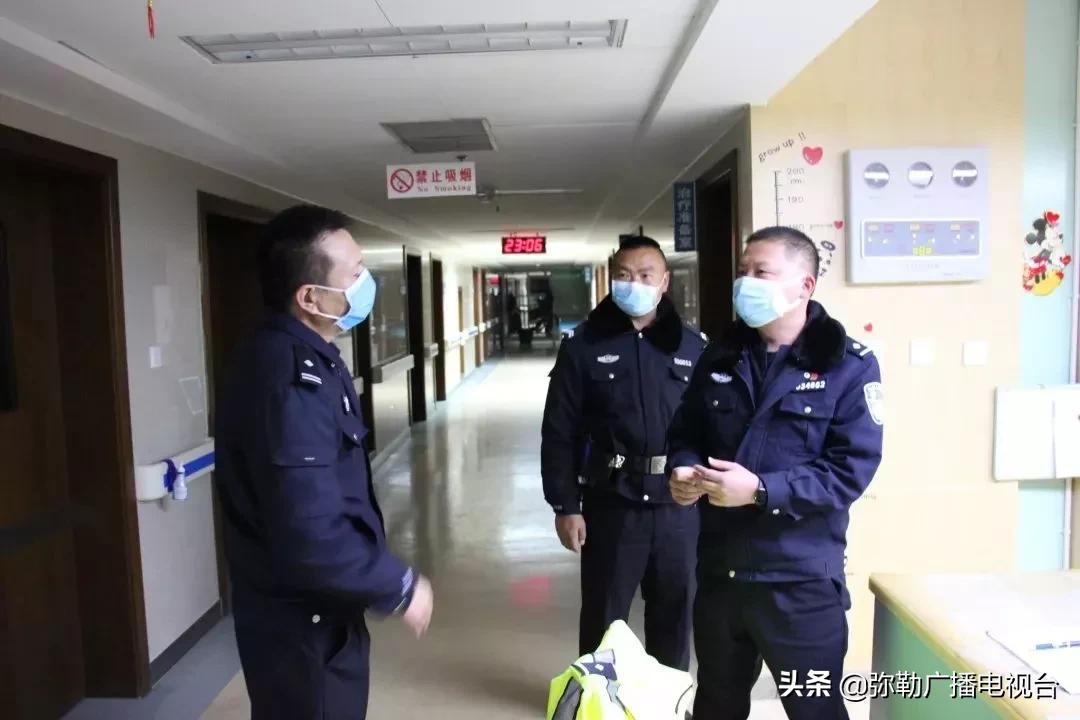 抗疫警员心疼瞬间,抗疫一线民警哭了
