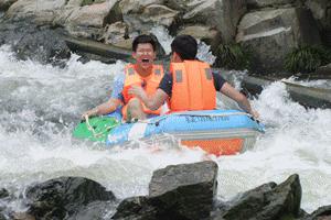 全国最刺激的漂流视频,最刺激漂流全程视频