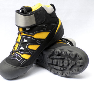 初学者跑步有必要穿钉鞋吗,钉鞋跑步技巧大全