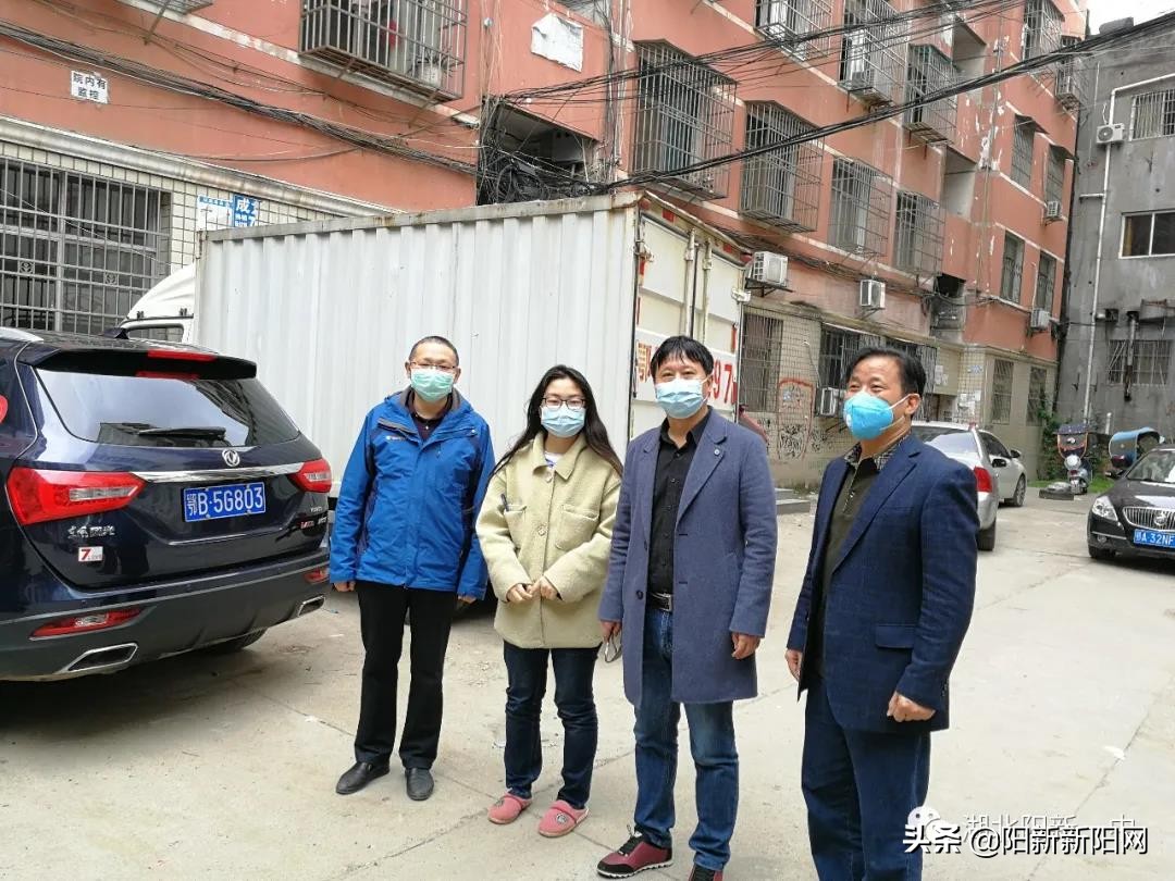 开展万师访万家活动报道,百师访千家活动