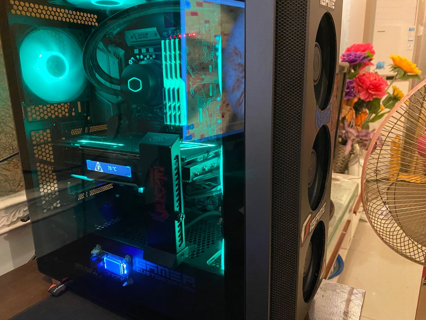 改造机箱散热风扇,台式加装散热风扇教程