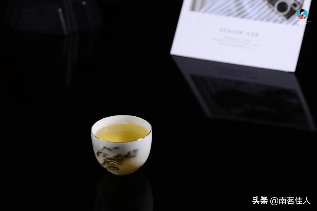 喝不同茶要换杯子吗,换了茶具茶不好喝