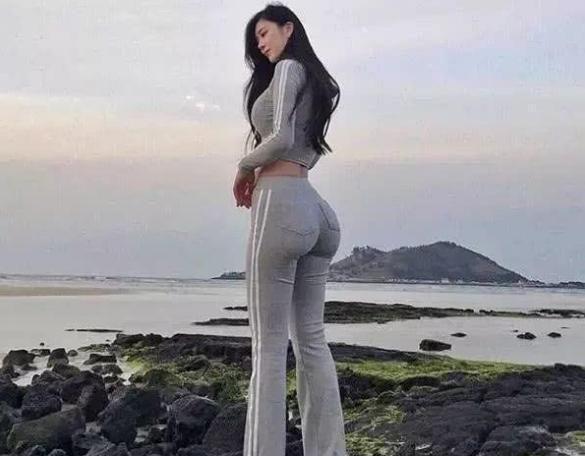 身高158女生健身蜕变,180斤美女跑步