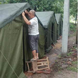 西峡县回车镇：搭设帐篷避灾害救援安置暖人心