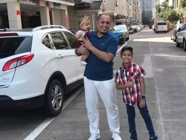 双11歪果仁来中国卖货惊呆速度,歪果仁迷上双11