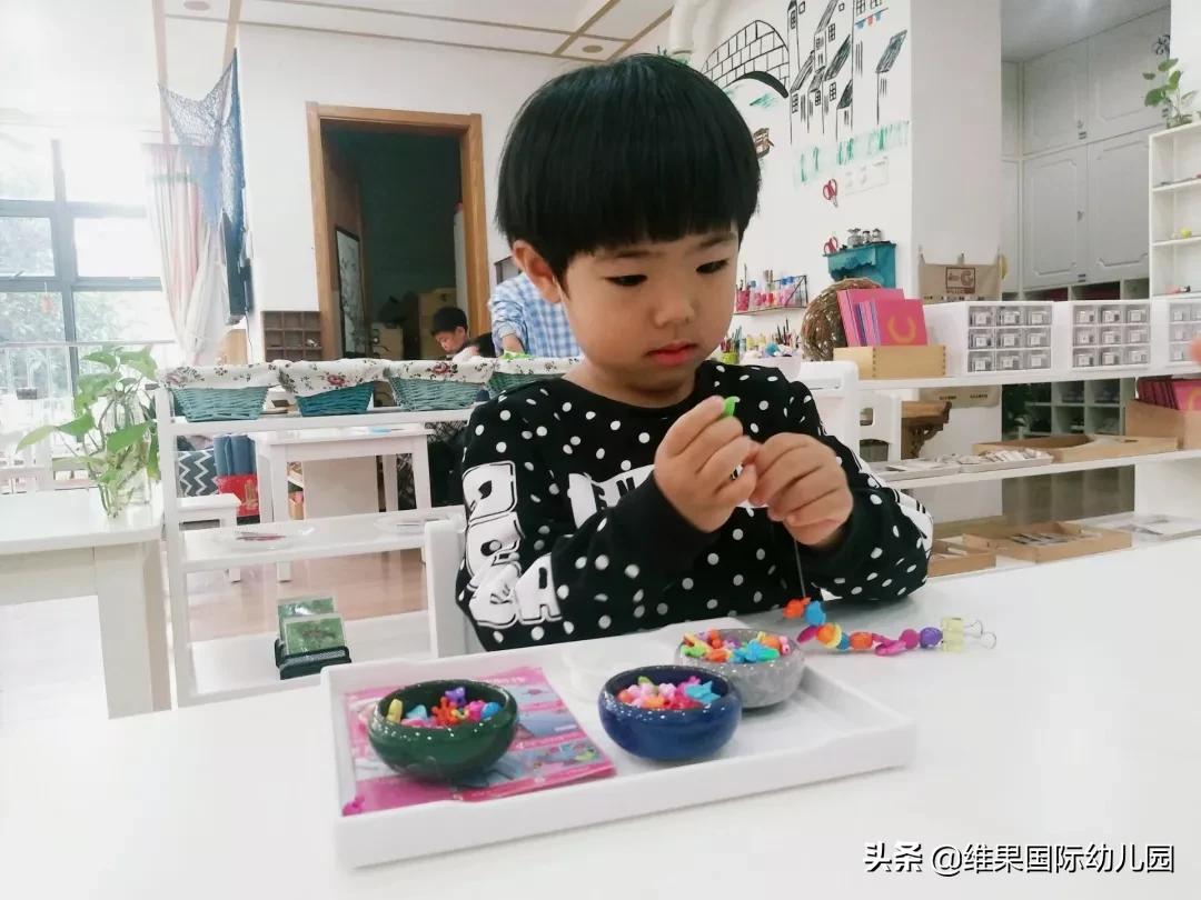 蒙台梭利幼儿园工作,蒙台梭利幼儿园视频