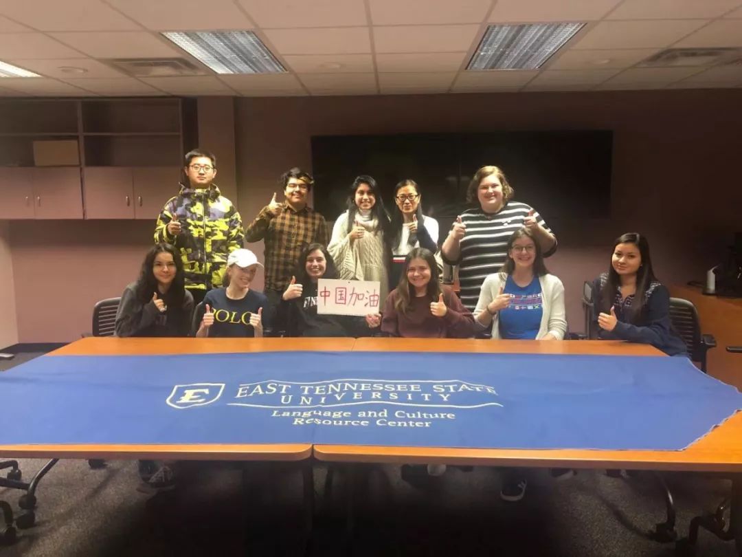 所爱隔山海山海皆可平下一句咋对,所爱隔山海山海皆可平是正确的吗