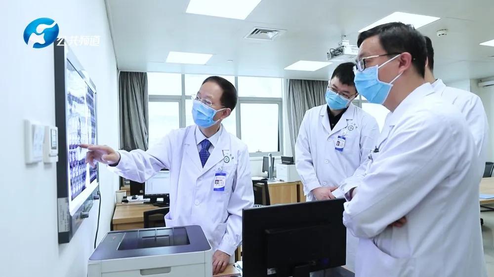 科学抗癌张文宏,中国医学专家治疗肝癌取得新突破