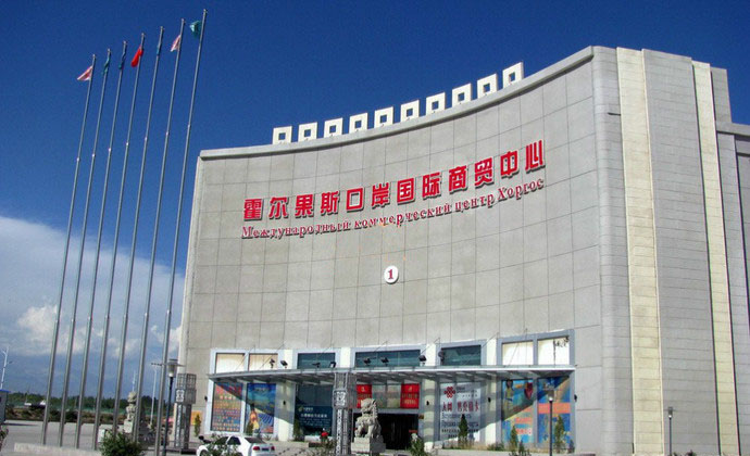 从新疆出发旅游要带什么,入疆旅游攻略