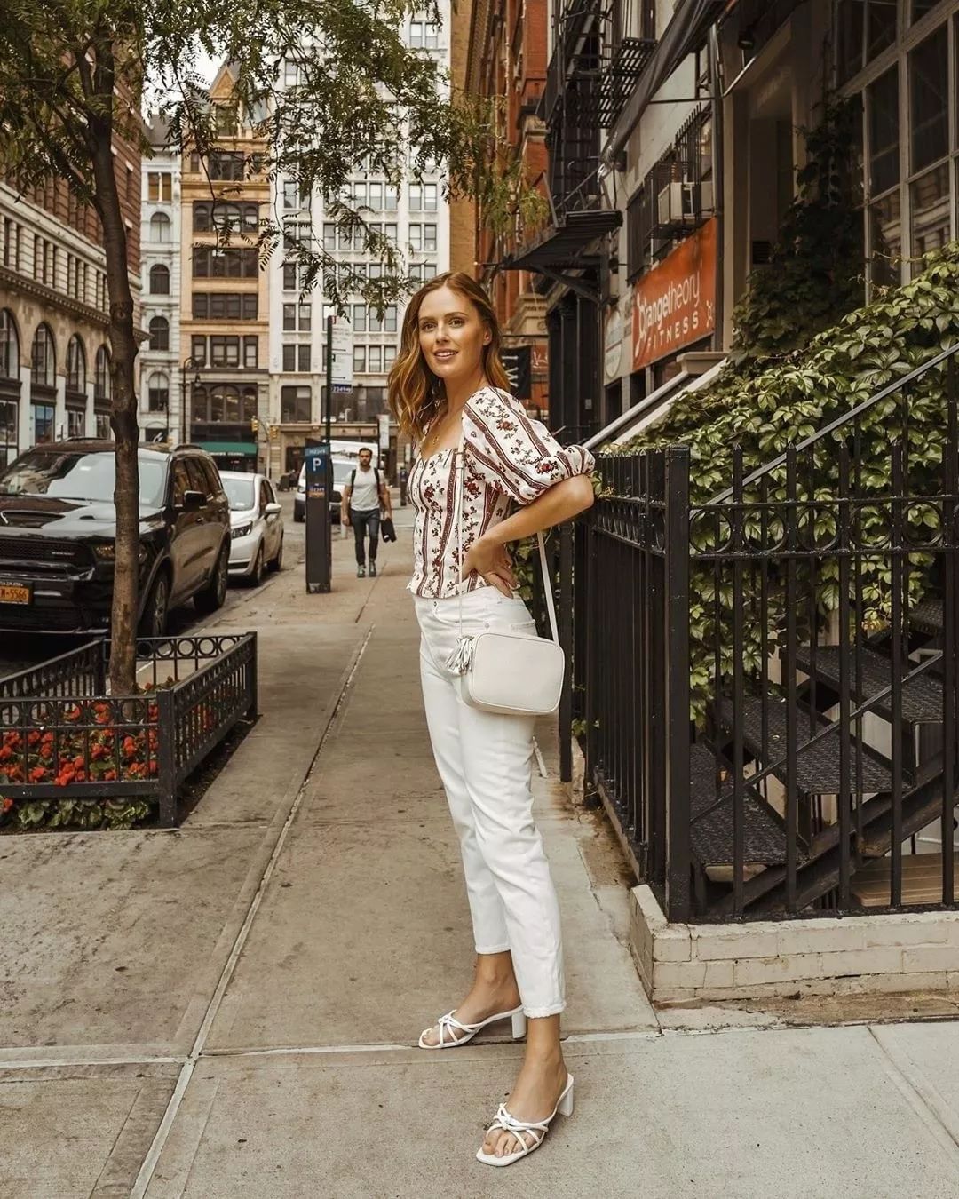 不会穿搭的姐妹正品店,日常一年四季都可以穿的百搭鞋