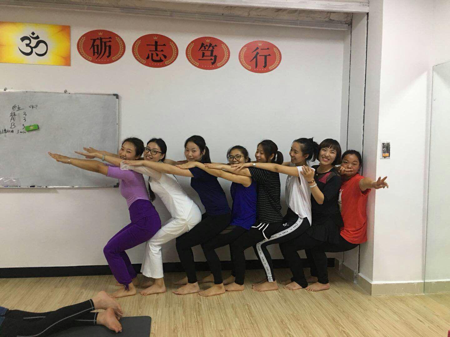 让瑜伽融入每一天的生活,瑜伽让您生活更美好