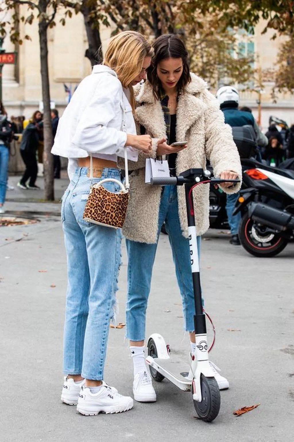 运动鞋的穿搭风格冬季,运动鞋该怎样搭配才好看