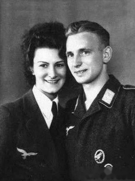 纳粹女魔头女囚,纳粹女魔头杀女囚