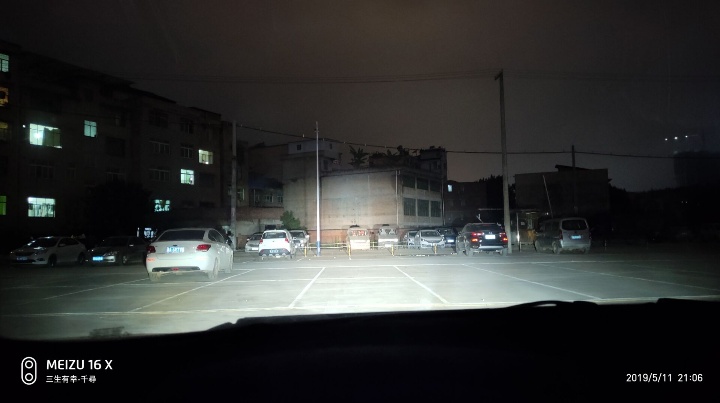 氙气灯led灯激光灯区别,汉雷氙气灯有5000k的吗