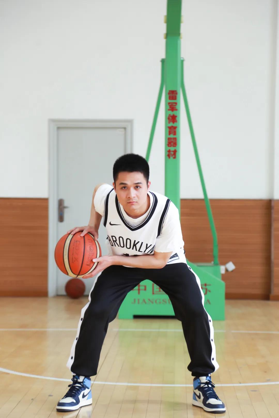 南京这所新校藏不住了！我们发现了几百封来信……