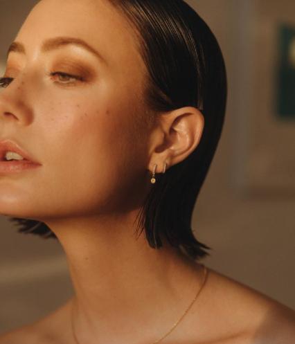 美妙的一道光，不用ps的高级底妝