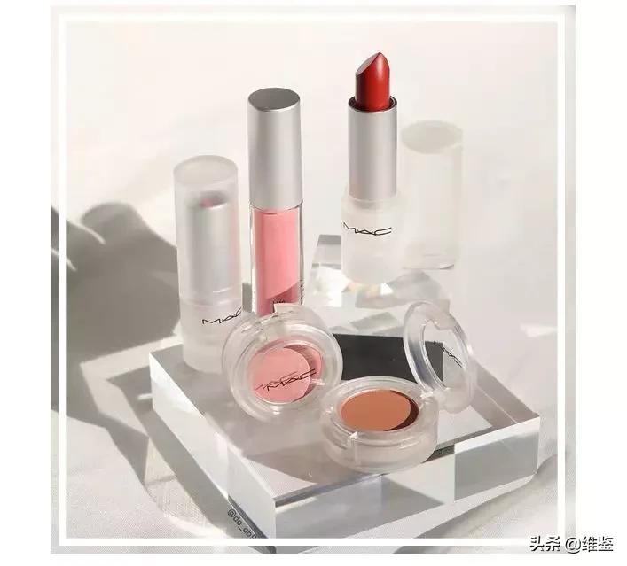 我的天!爱马仕居然出口红了,是真丑还是真香?