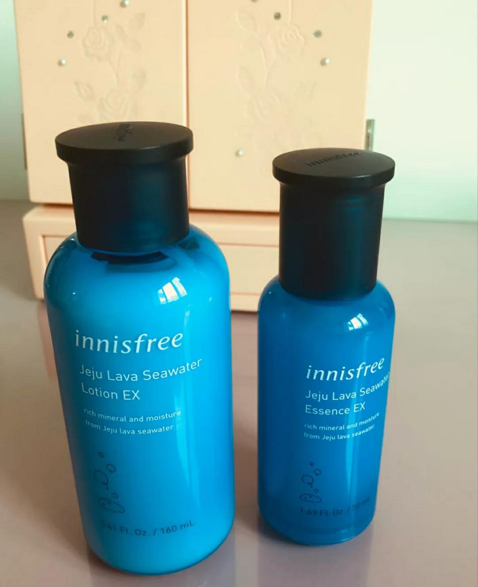 买贵不如选对，AHC神仙水，调节水油均衡不粘腻