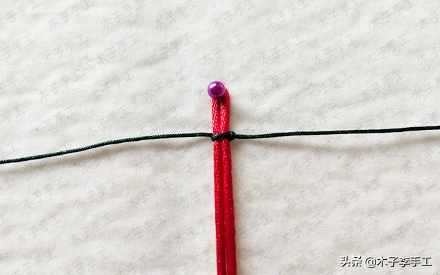 双向平结手链编织教程串珠,花样平结串珠花朵手链