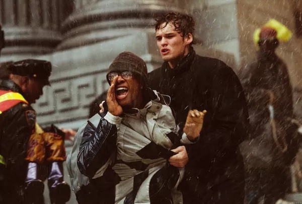 一部经典灾难片看后腿都吓软了,惊险刺激灾难求生片在线观看